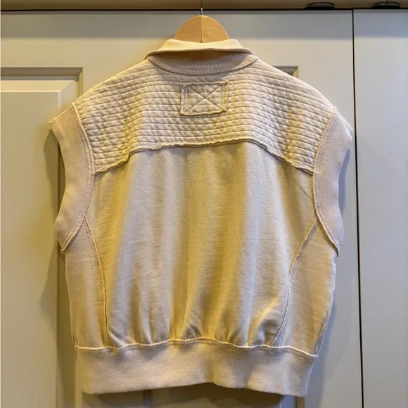 We the Free women’s cream colored sleeveless jacket - Picture 4 of 6